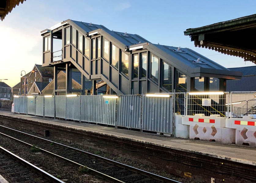 Canopies Incorporating Glass or Polycarbonate